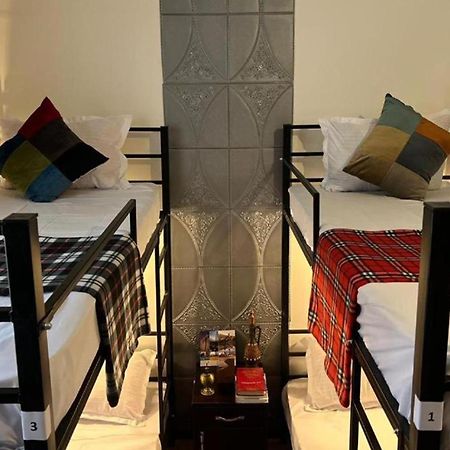 טביליסי Machabelli 11A Hostel מראה חיצוני תמונה