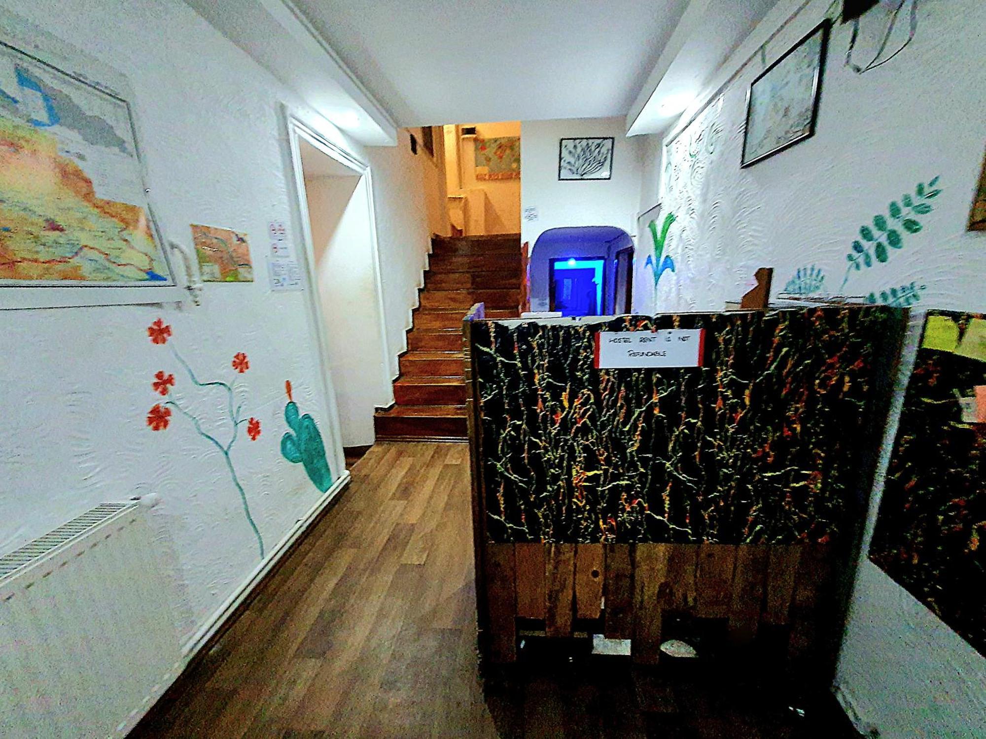 טביליסי Machabelli 11A Hostel מראה חיצוני תמונה