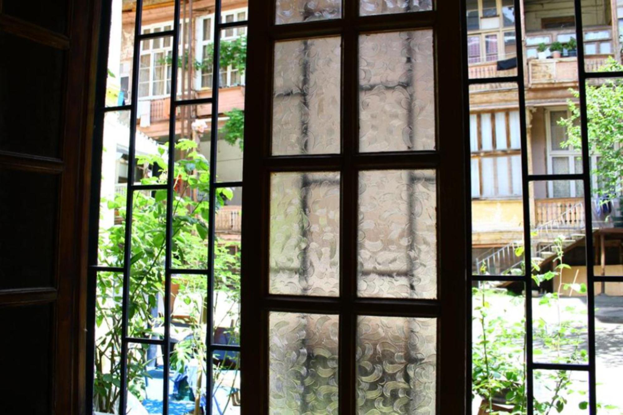 טביליסי Machabelli 11A Hostel מראה חיצוני תמונה